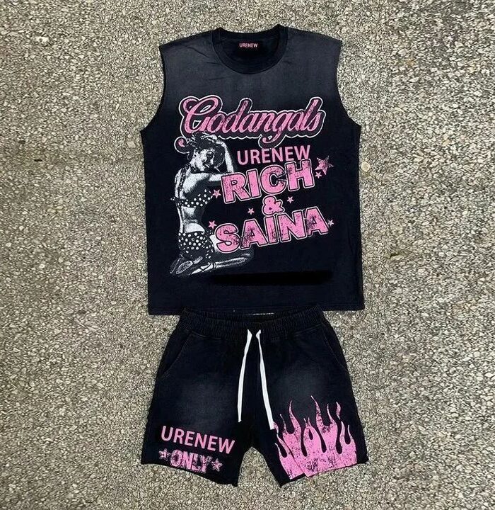 Cashmere Graphic Tee & Shorts Set (Black)